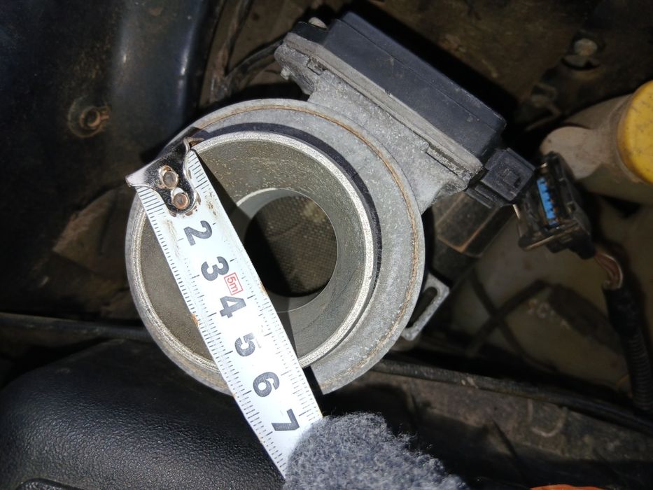 Продам расходомер воздуха на форд эскорт