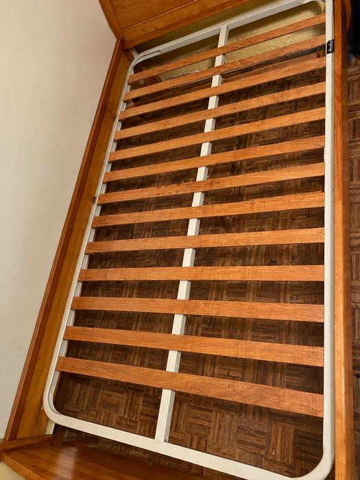 Conjunto de mobilia de quarto de solteiro/a