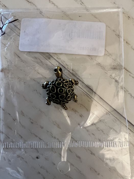 Брошки Броши (емаль)