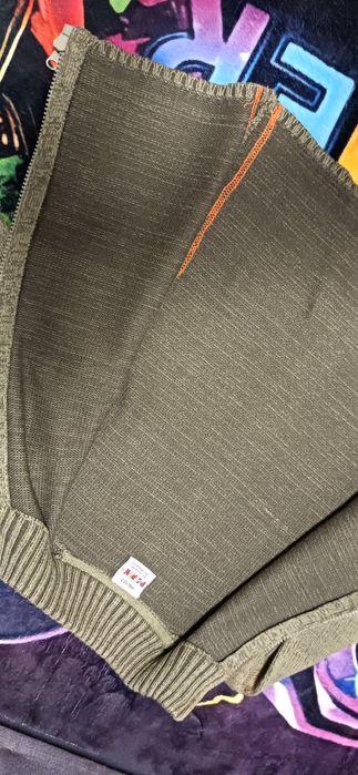 Sweter, bluza chłopięca 116/122