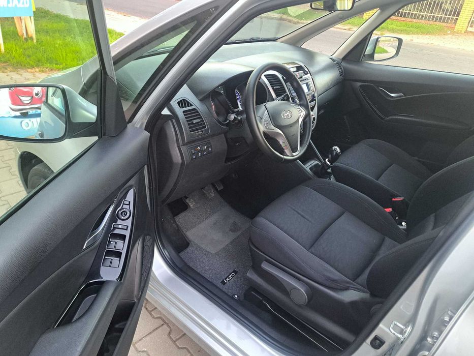 Hyundai IX 20 1.6 Benzyna Bezwypadkowy Serwisowany Szwajcaria ZADBANY