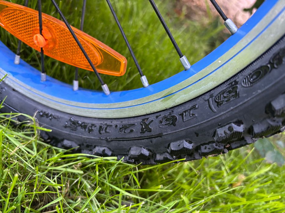 Rower dziecięcy GIANT rozmiar kół 16"