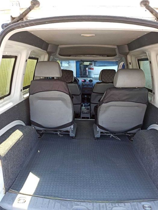 Продам Volkswagen Caddy 2008 року