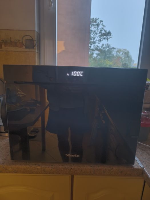 Piekarnik parowy firmy MIELE