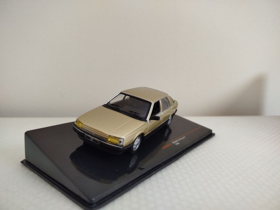 Miniatura Renault 25 Nova 1/43