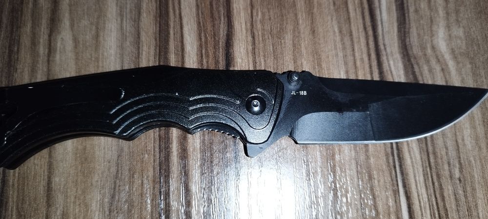 Продам нож роскладный