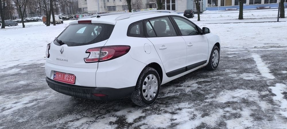 Продаю мегана.    .