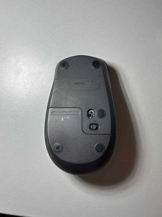 Myszka Logitech M190 szara bezprzewodowa
