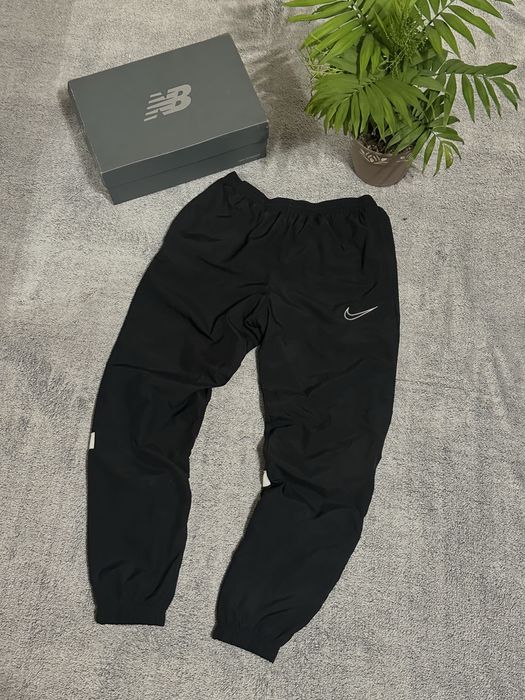 Нейлонові Штани Nike [S-M]