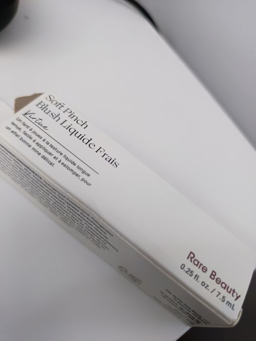 Rare Beauty róż virtue nowy