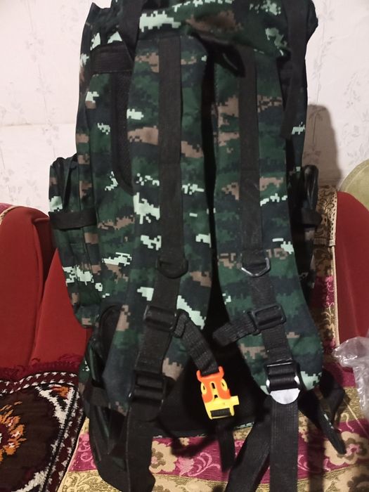 Продам рюкзак об'єм 80 літрів