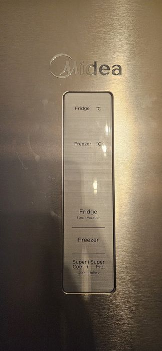 Frigorífico Midea