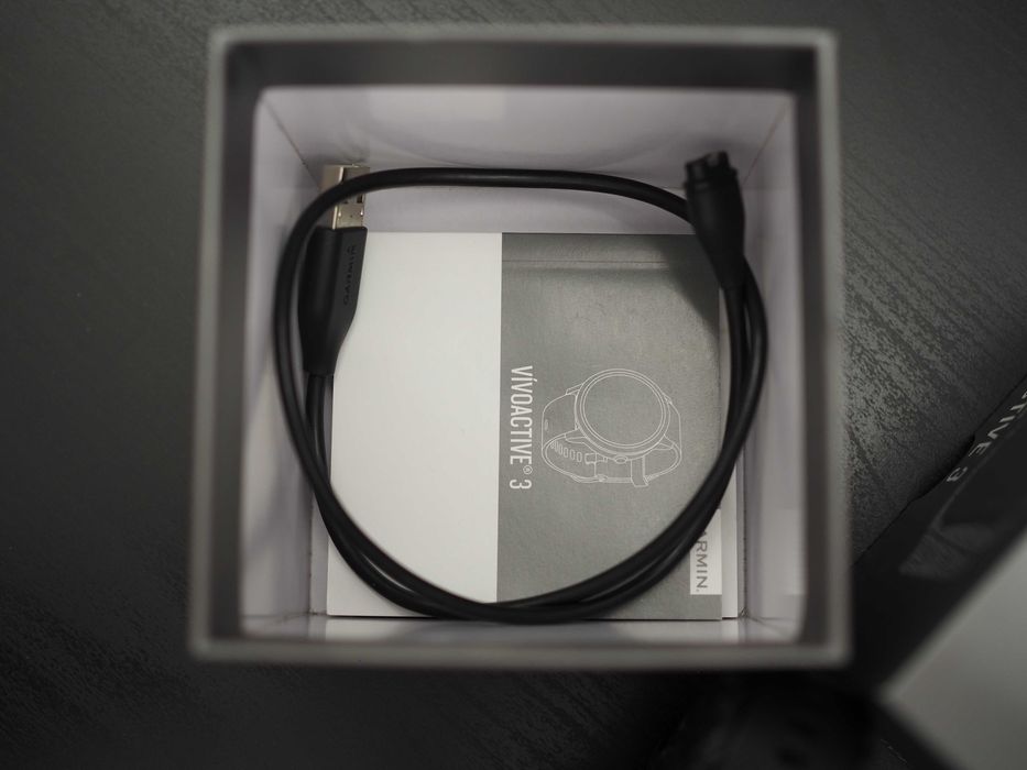 Garmin Vivoactive 3 Smartwatch - Raramente utilizado