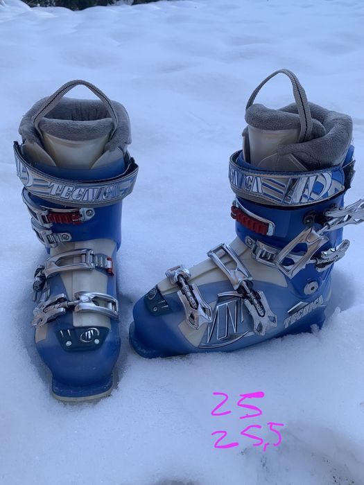 Лижі великий вибір боти окуляри