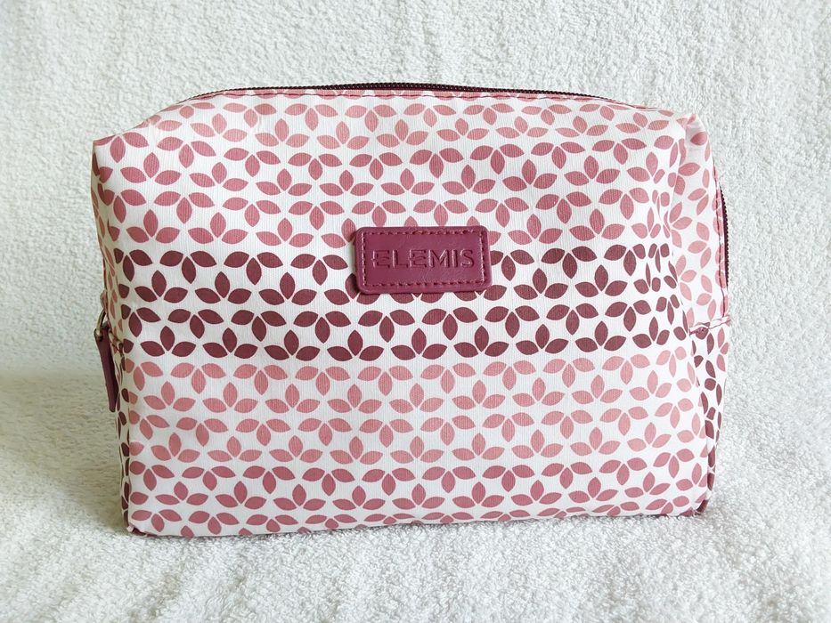 Kosmetyczka duża podróżna Nowe