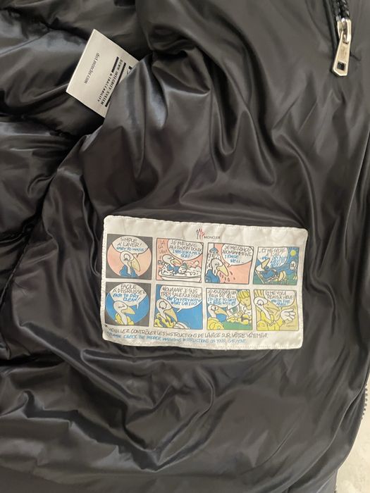 куртка moncler.