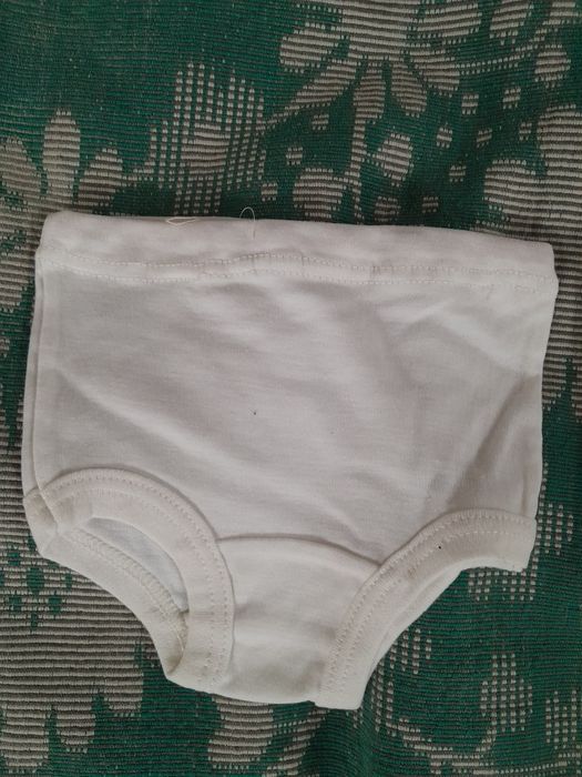 Продам белье детское майка и трусы