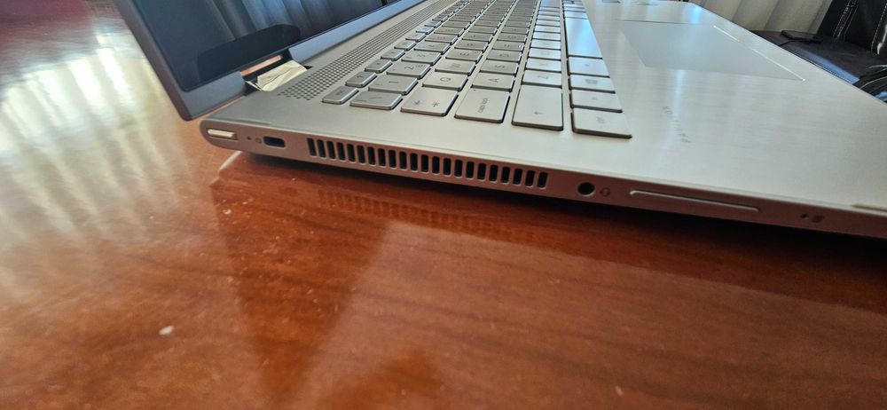 HP Pavilion X360 14"Tactil/i5-8250U
