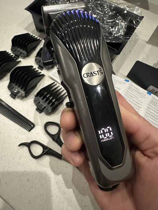 Триммер, машинка для стрижки волос на аккумуляторе