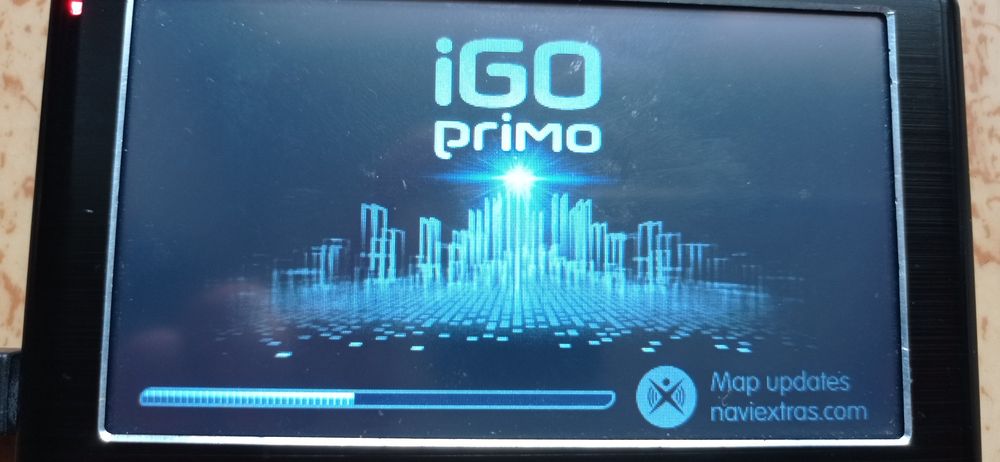 GPS навігатор  Easy Go.