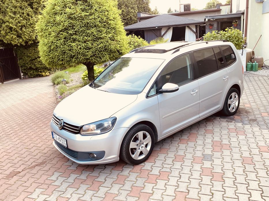 Vw touran rok 2011 poj2.0 tdi 140 km zadbany