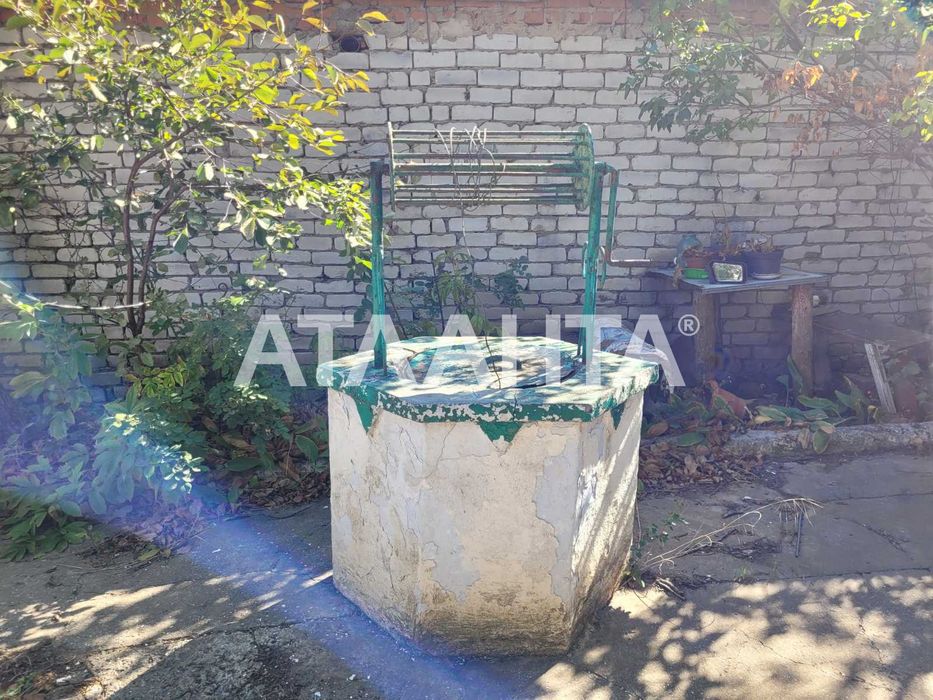 Дом в центре с. В.Дальник