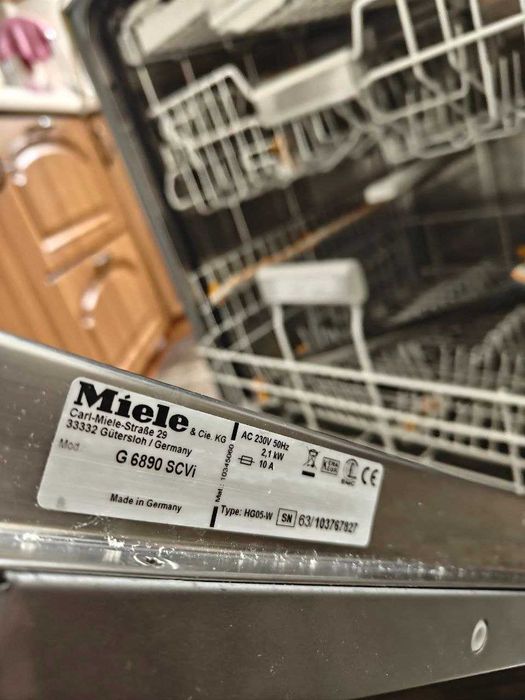 Продам посудомийку Miele G 6890 SCVI на запчастини або під ремонт