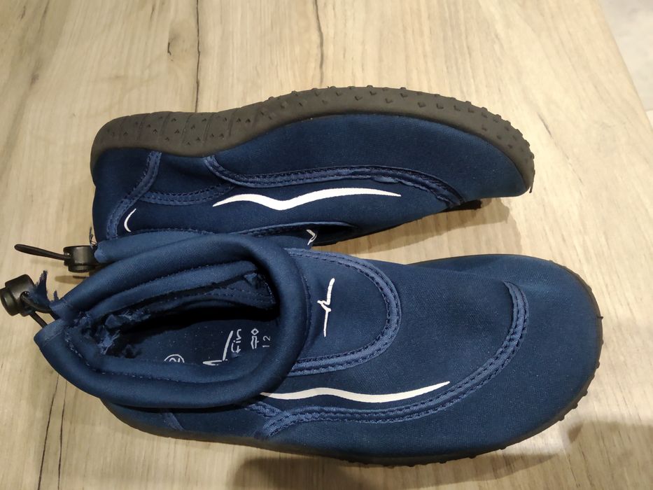 Buty do wody rozmiar 32