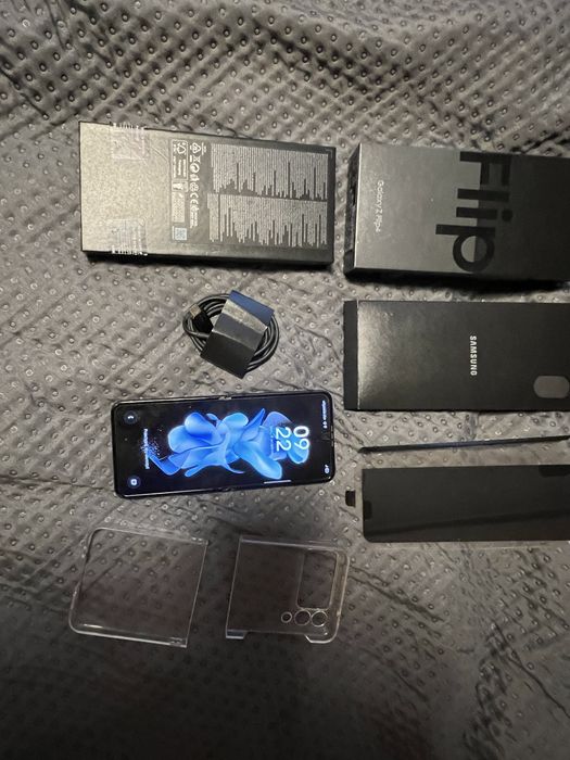 Samsung z flip 4 256GB