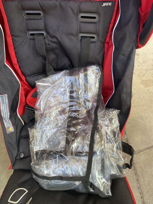 Carrinho jané vermelho