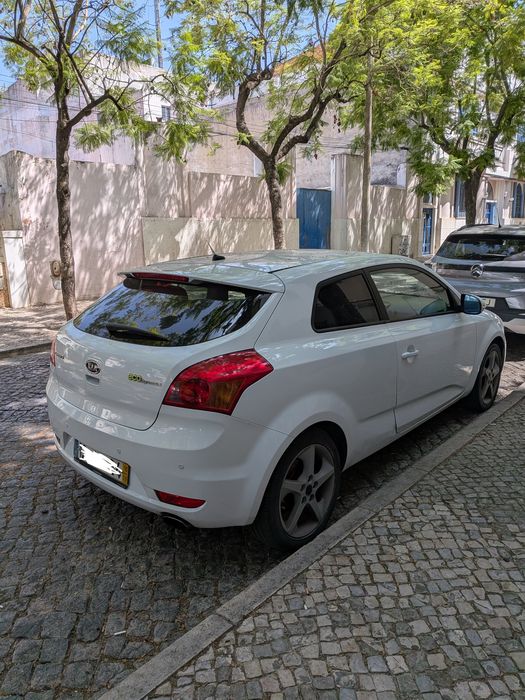 Kia pro_cee'd 1.6 CRDi | Bom Estado