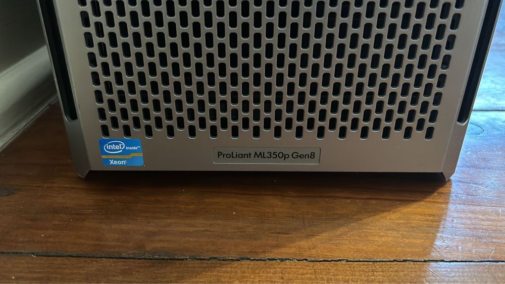 HP ProLiant ML350p Gen8 Server63824715182595121