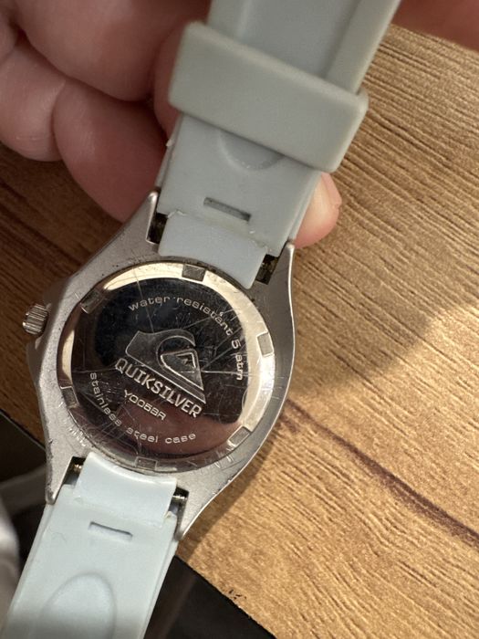 Часы Quicksilver Y005BR