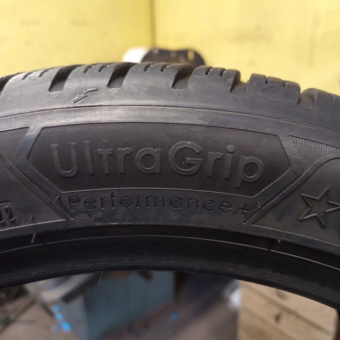 245/45/18 Goodyear UltraGrip Performance+