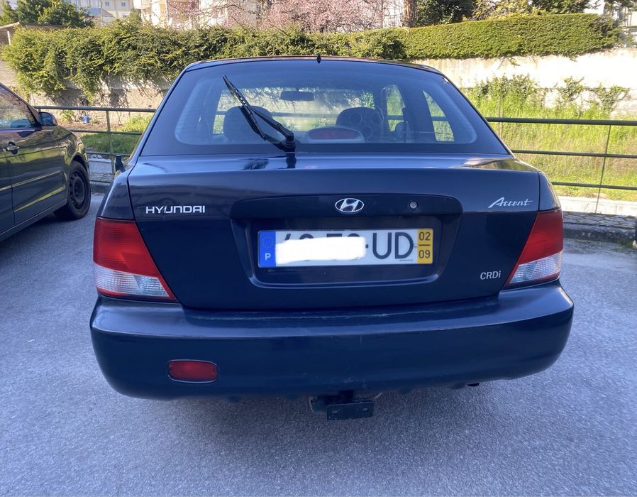 Hyundai Accent 1.5 CRDi -Bola de reboque