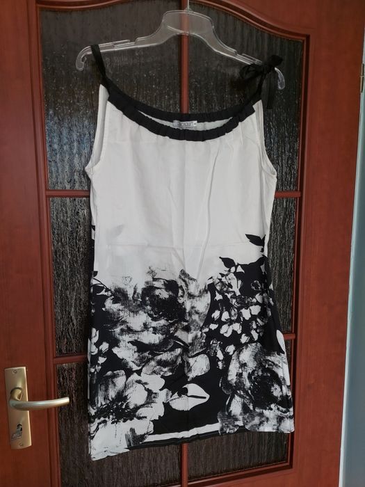 Zwiewna sukienka Quiosque rozm 36