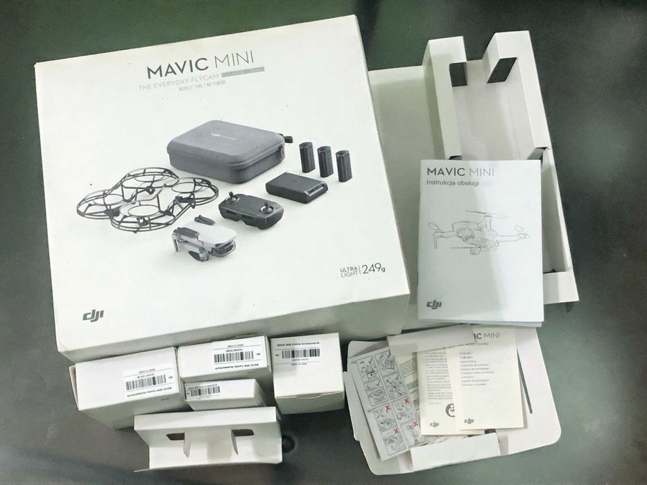 Коробки та документація від DJI Mavic Mini Fly More Combo
