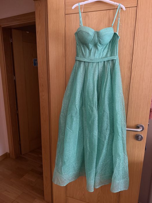 Vestido cerimonia 2026 Midi