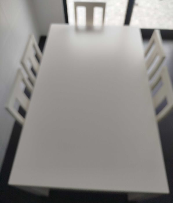 Mesa madeira MACIÇA Ladaco mate + 6 cadeiras