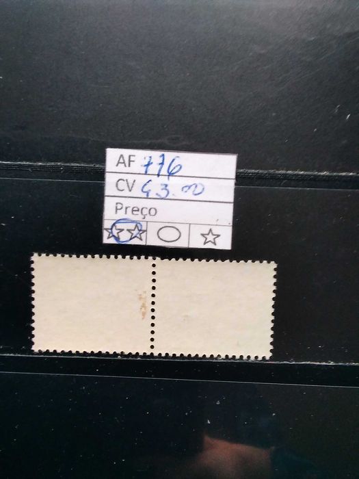Par de Selos da Série Seloda Autoridade do Rei D° Dinis MNH **
