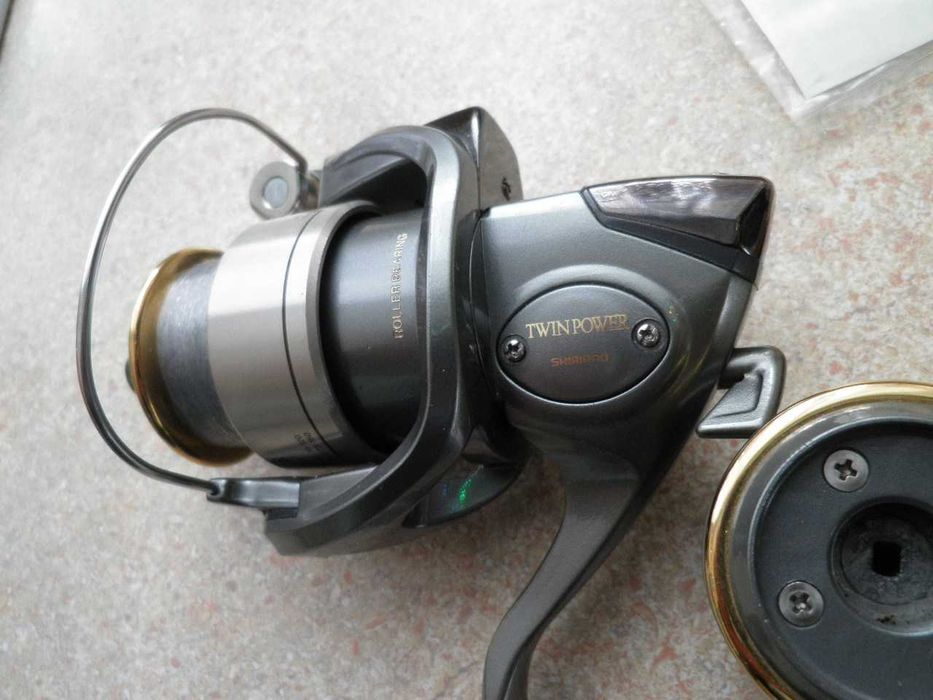 kołowrotek Shimano Twin Power 2500 F