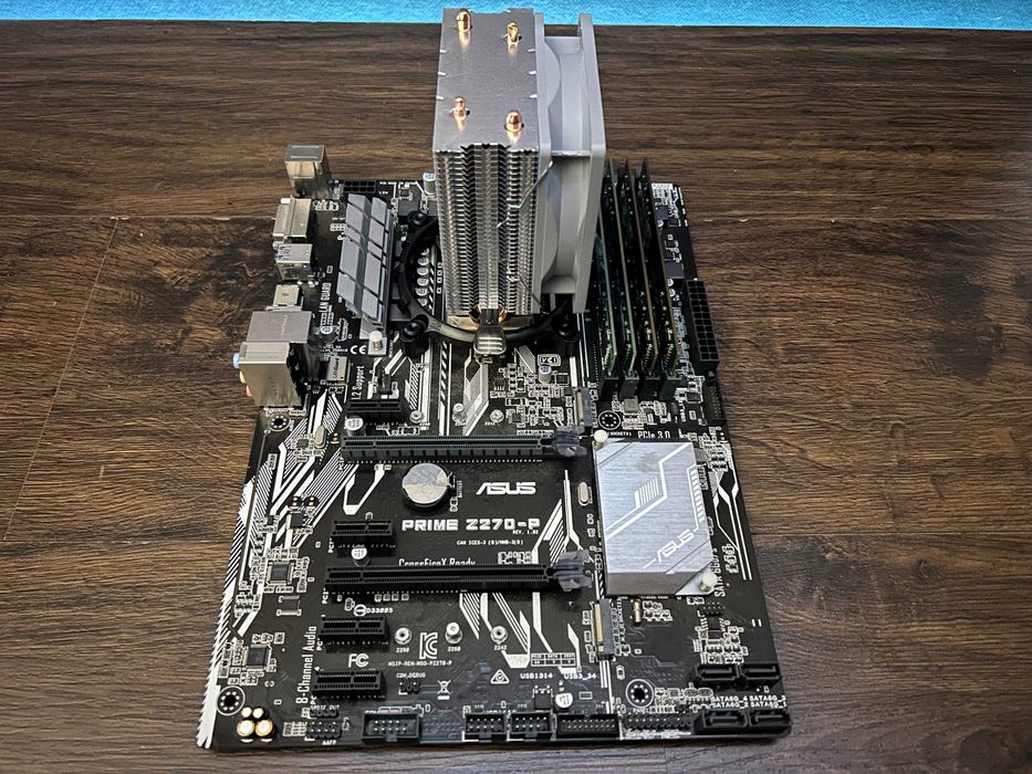 Игровой комплект Intel: материнская плата/процессор/оперативная память