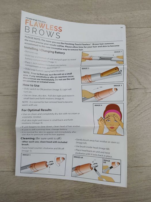 Finishing Touch Flawless Trymer do brwi OPIS