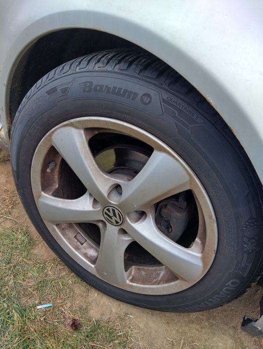 Volkswagen Golf 4  1.6 benzyna