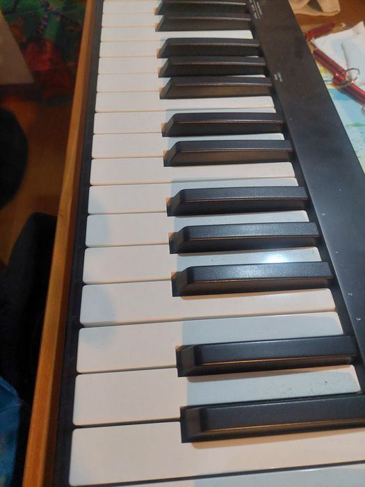 Controlador MIDI Nektar 49GX