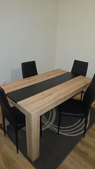 Conjunto Mesa de Jantar com 6 cadeiras