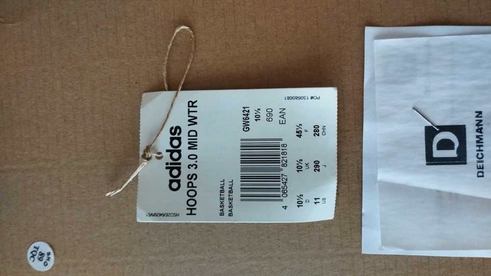 Buty Adidas "Hopps 3.0 Mid Wtr" rozmiar 10,5 na gwarancji.