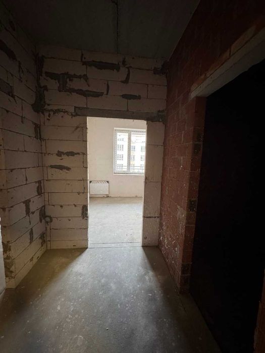 Продаж 1-к квартири в клубному будинку вул. Метрологічна, 27-Б