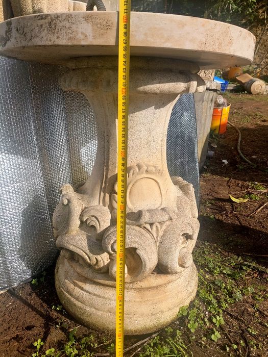 Mesa redonda de jardim