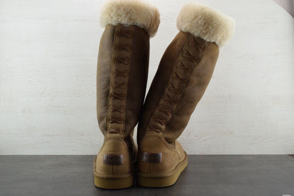Сапоги Ugg. Натуральная кожа и овчина. Размер 38 Оригинал